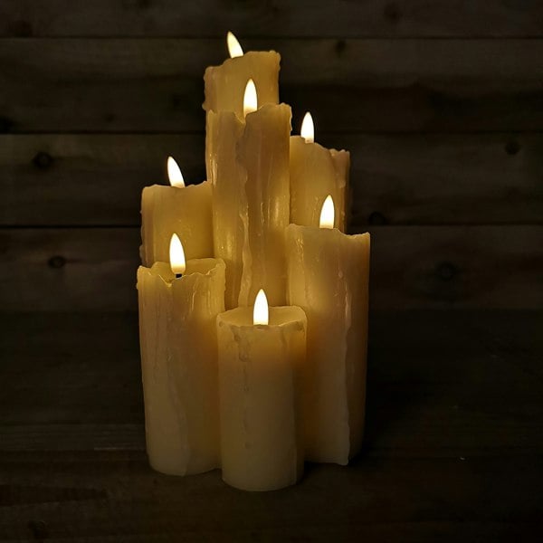 Samuel Alexander 7 Flame Battery Operated Melted Edge Christmas Wax Candle with Timer