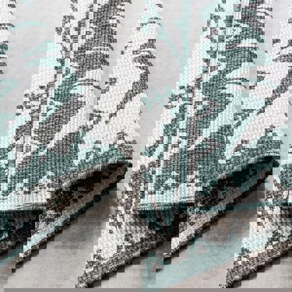 Dynamic Indoor & Outdoor Reversible Green Rug