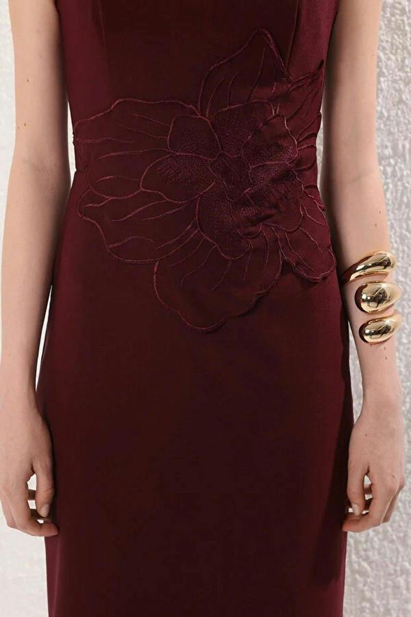 WOVCOR Floral Applique Detail Woven Maxi Dress