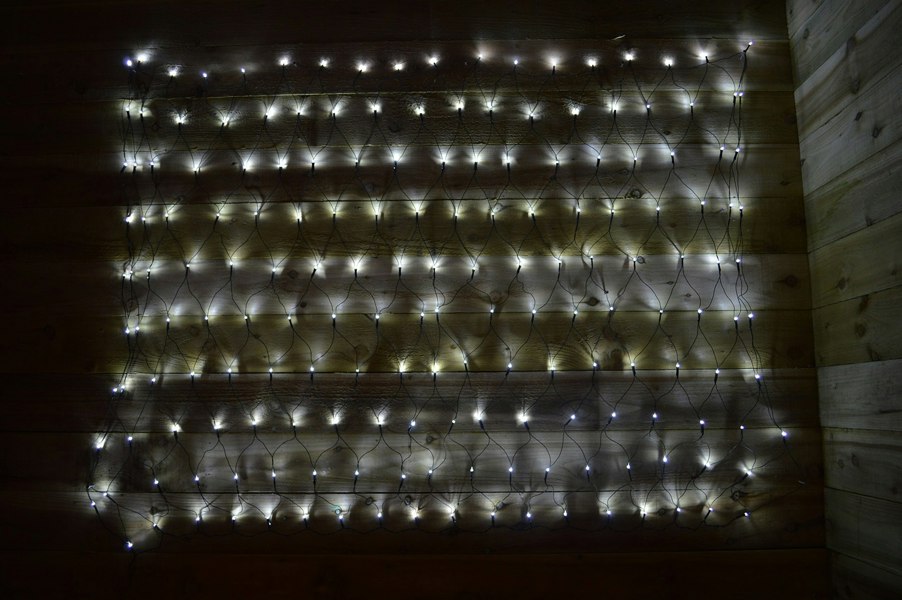 Samuel Alexander 1.7m x 1.2m 180 LED Premier Indoor Outdoor Multifunction Christmas Net Light with Timer in Cool White