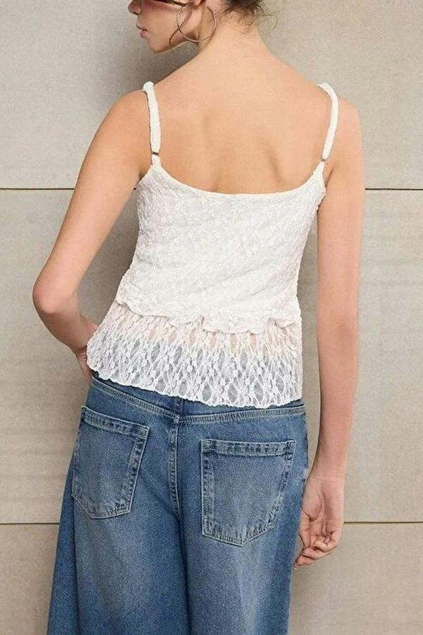 WOVCOR Fitted V-Neck Ruffled Lace Knit Blouse