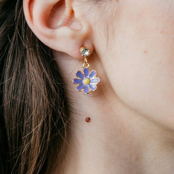 The Colourful Aura White Daisy Sun Flower Zircon Dangle Drop Summer Floral Handmade Stud Earrings