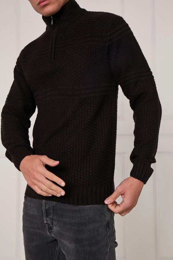 Elaina Fashion Men’s Textured Half Zip Jumper