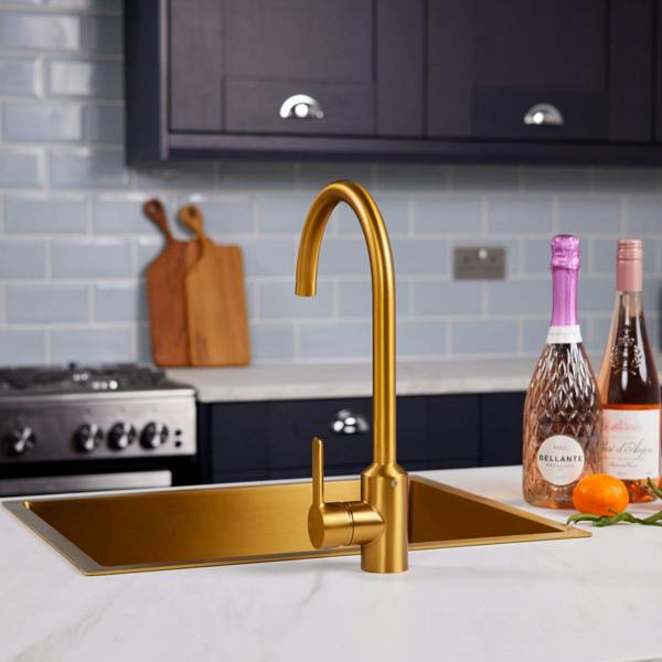 Flode Bryne | Single Lever Kitchen Sink Mixer Tap with Swivel Spout | Brushed Gold Finish