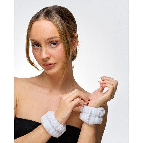 Brushworks Pastel Microfibre Wrist Wash Bands - 3 Pairs