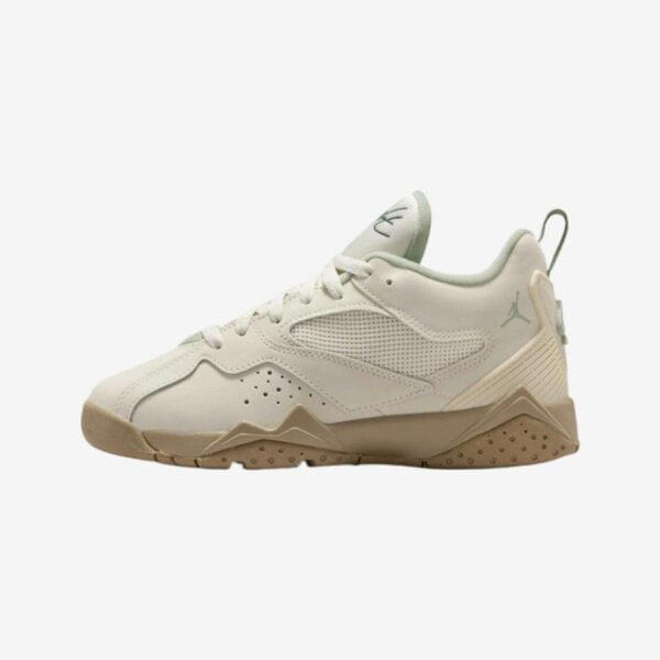 Nike HQ4427-102 Sneakers   in  Brown