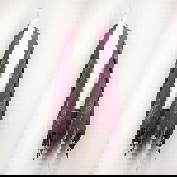 Super Soft Jacquard Scarves - Luxurious and Stylish