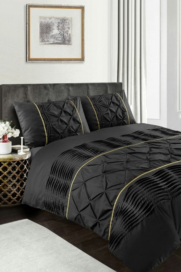 HomeSpace Direct Eleanor Embellished Pintuck Glitter Detail Duvet Cover Set