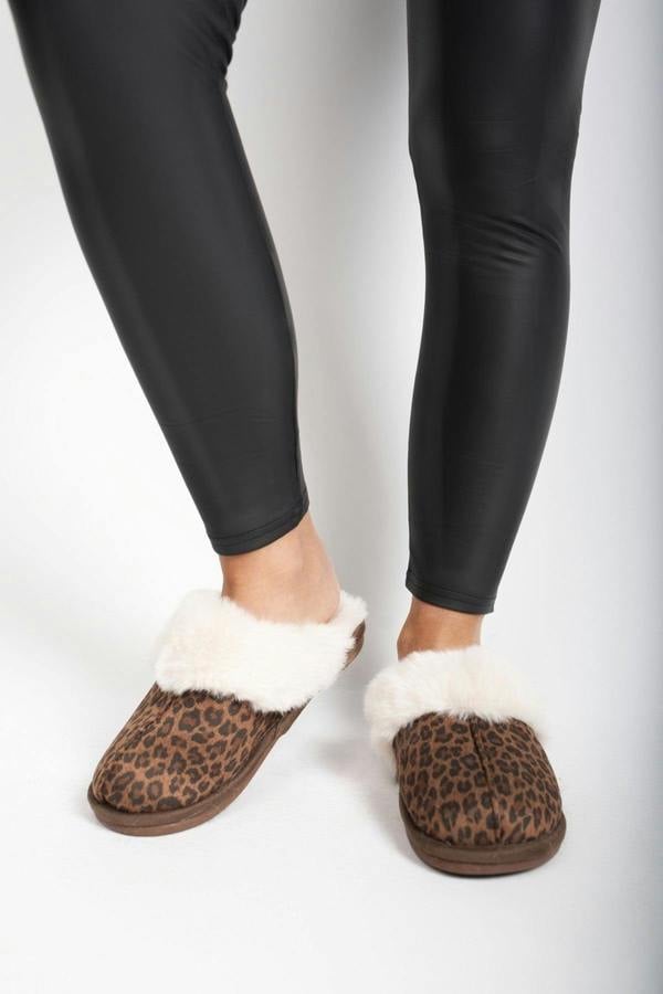 Maelis Faux Fur Lined Slip On Slippers - Leopard
