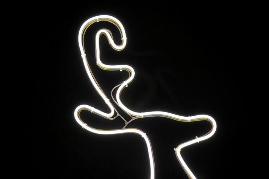 Reindeer Neon Effect Rope Light Silhouette with 90 Cool White LEDs, Indoor and Outdoor Size Options image 6