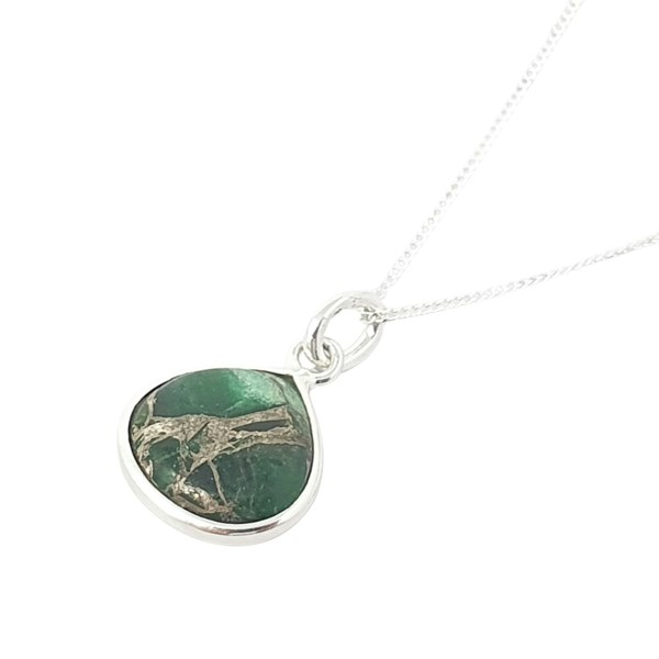 Emerald May Birthstone Minimalist Silver Necklace