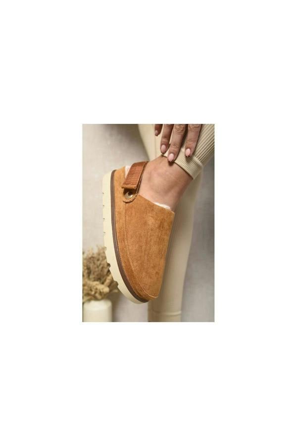 Delilah Faux Fur Slingback Closed Toe Clogs - Camel
