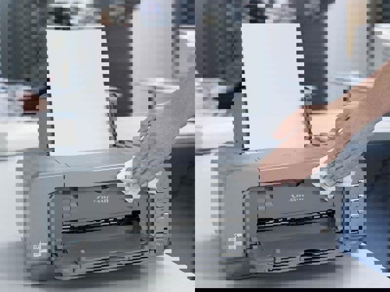 Durable SUPERCLEAN Anti-Static Biodegradable Tech Cleaning Wipes | 50 Sachets