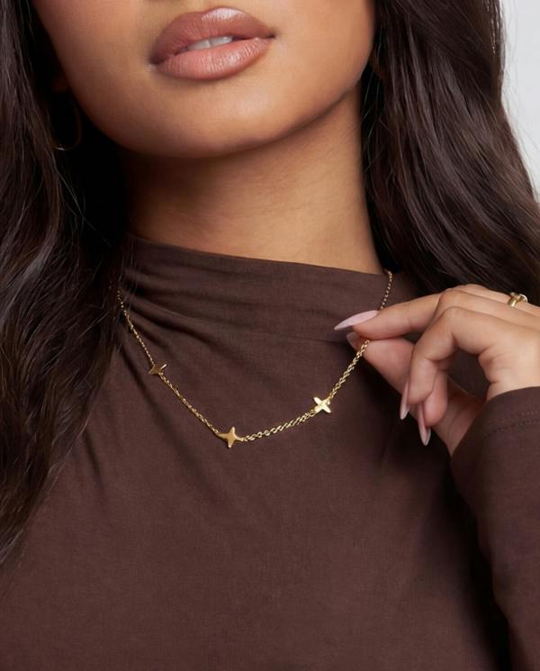 Elk & Bloom 14K Gold Lucky Clover Choker Necklace