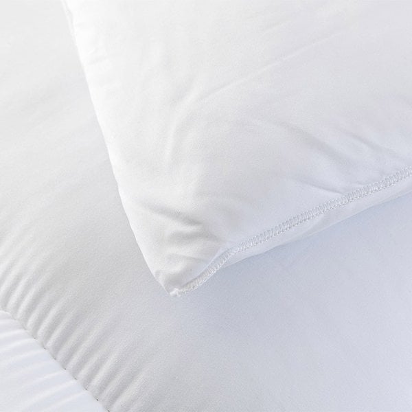 Snug City Soft Like Down Duvet With Non Allergenic Hollowfibre Filling