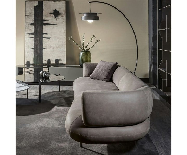 Elegant Johnson Cloud Sofa by Maurizio Manzoni, demonstrating Italian design excellence with its plush cushions and contemporary style, ideal for luxury home decor.