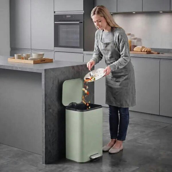 20 L Kitchen Pedal Bin, Metal Rubbish Bin with Removable Inner Bucket, Soft-Close & Stay-Open Lid, Light Green - Light Green