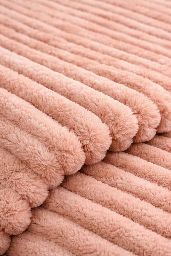 Dyzi Supersoft Ribbed Fleece Throw Blanket for Couch & Bed – Cozy Jacquard Home Blanket
