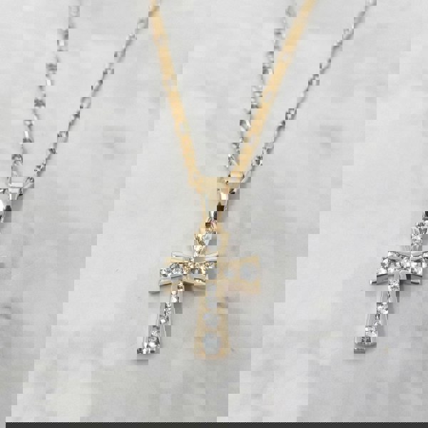 18ct Gold Plated Religious Cross Pendant Necklace