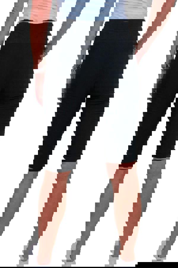 Paulo Due Women's Casual Stretch Knee Length Shorts