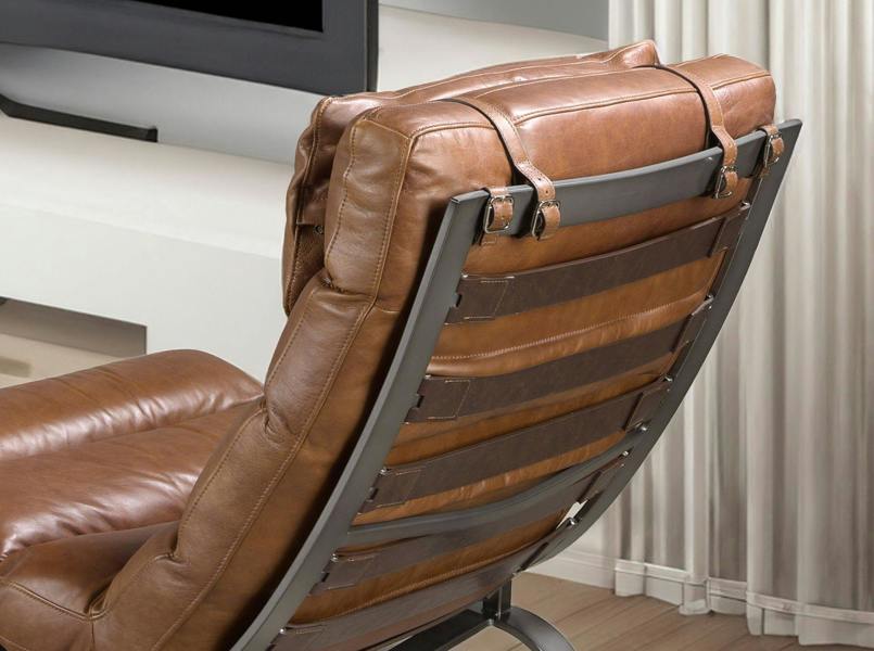 Angel Cerdá Dark Brown Leather Armchair 5161