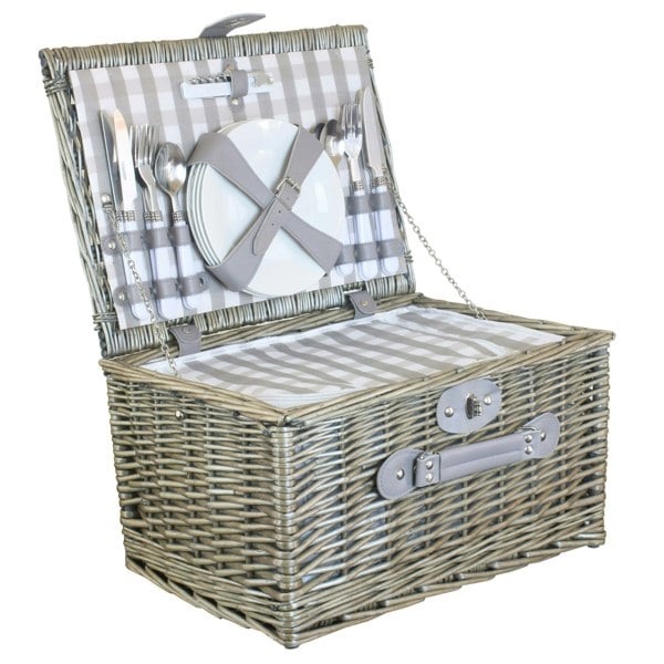 4 Person Traditional Picnic Basket