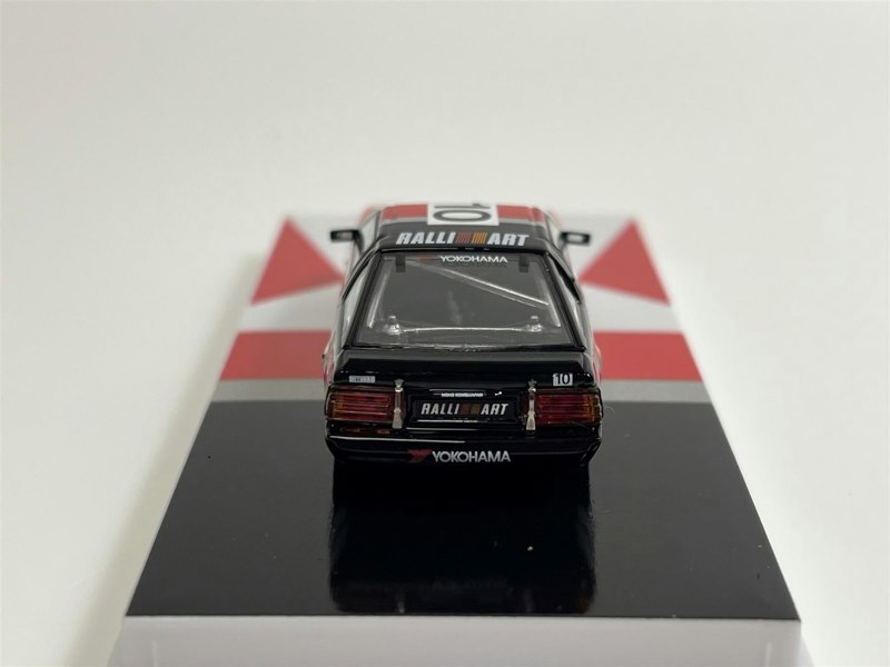 Tarmac Mitsubishi Starion #10 Macau Guia Race 1985 1:64 Tarmac Works T6405585MGP10