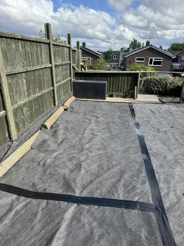 Spudulica Home & Garden Geotextile Membrane Joining Tape | Strong Ground Fabric Tape for Weed Membrane & Drainage Membranes