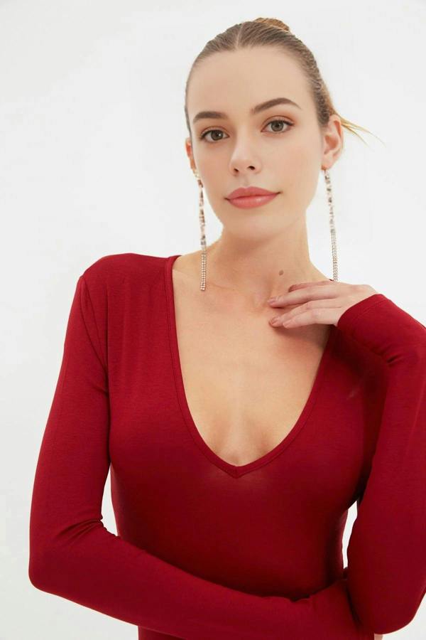 WOVCOR Deep V-Neck Knit Bodysuit