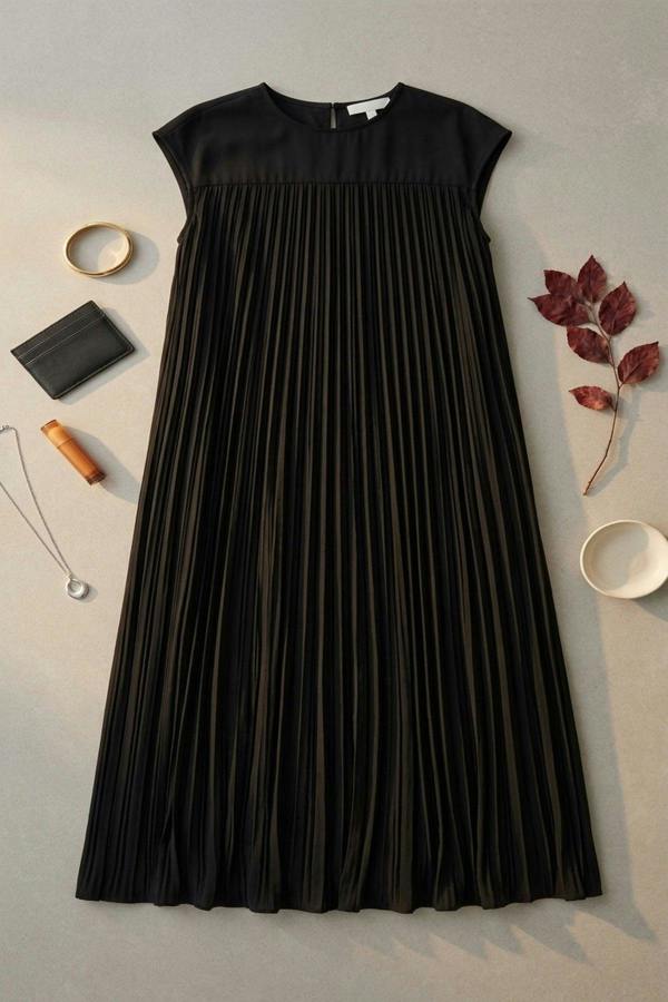 Sarina Pleated Cap Sleeve Maxi Dress - Black