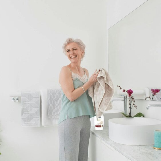 Dove 3x of 250ml Dove Fine Silk Caring Hand Wash for Moisturised and Protected Hands