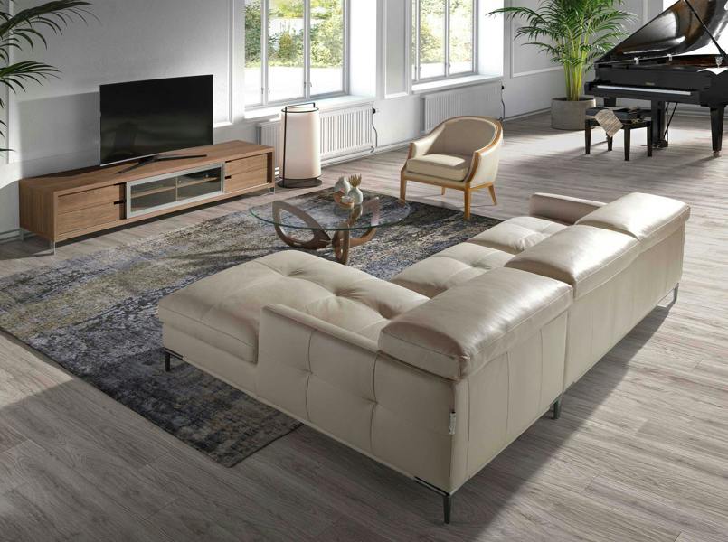 Angel Cerdá Round Tempered Glass and Walnut Coffee Table 2053