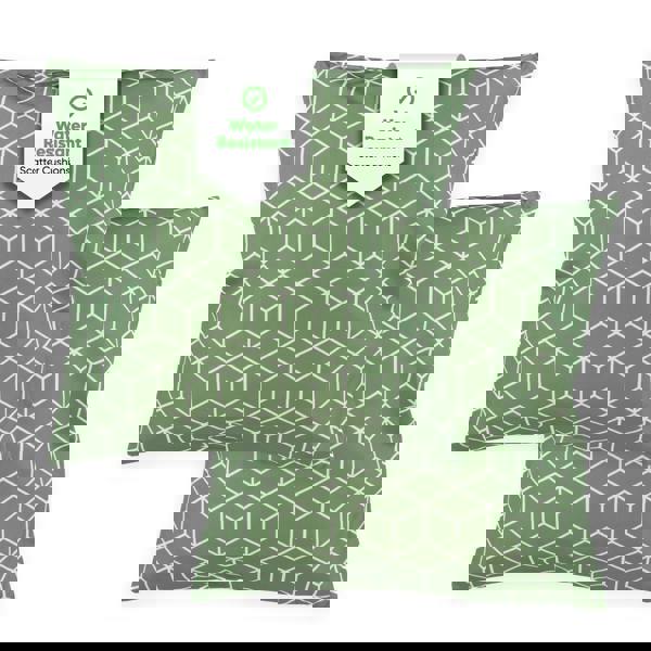 Gardenwize Pair of Outdoor Scatter Cushions – Green Cube Design