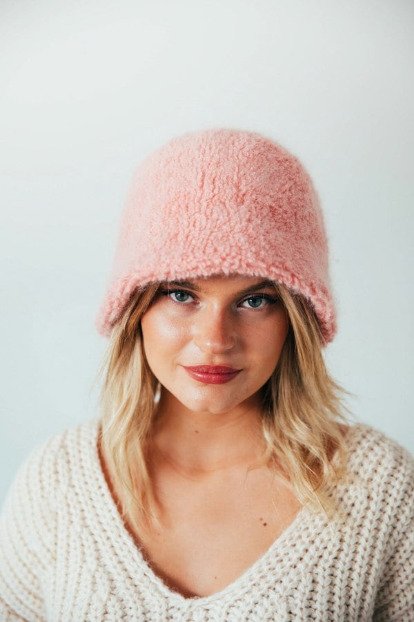 SVNX Soft Bucket Hat in Pink