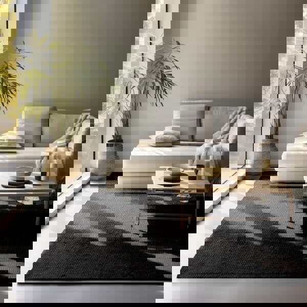 Handwoven Jute Black Rug – Natural Colour