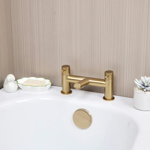 Flode Runn | Bath Filler | Brushed Brass