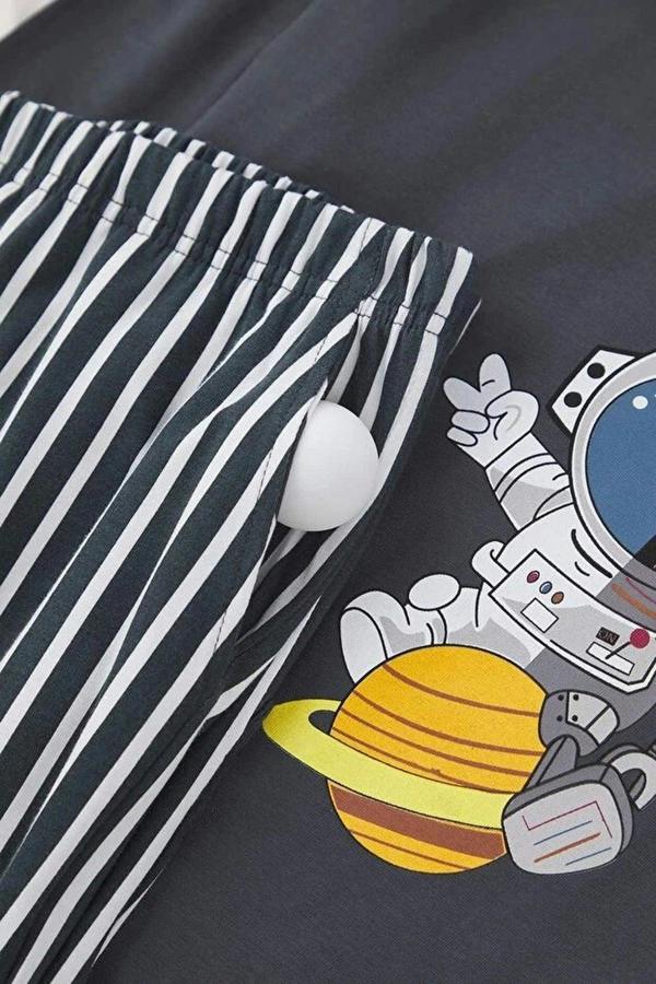 WOVCOR 2-Piece Cotton Long Sleeve Pajama Set with Astronaut Print and Stripe Detail