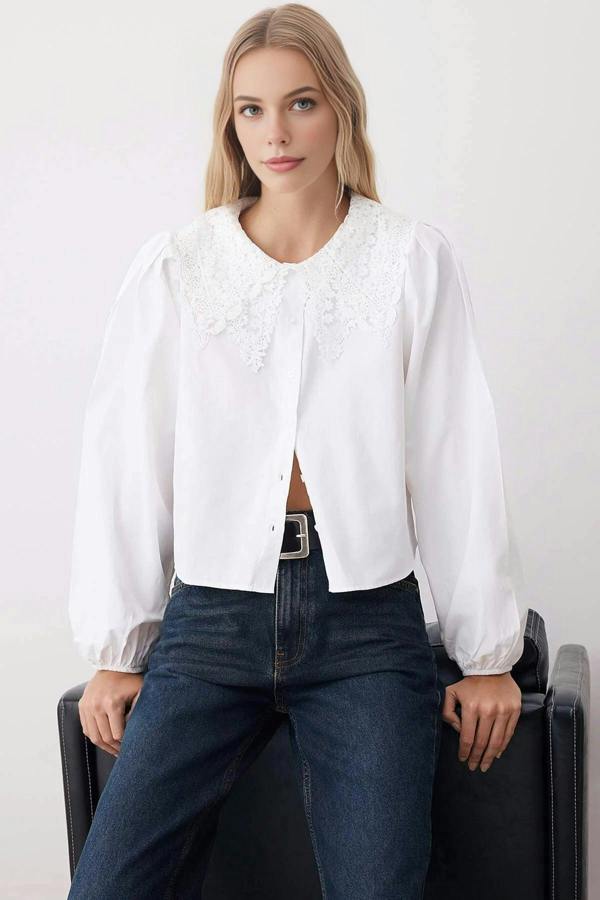 WOVCOR Crop Shirt with Guipure Collar Detail