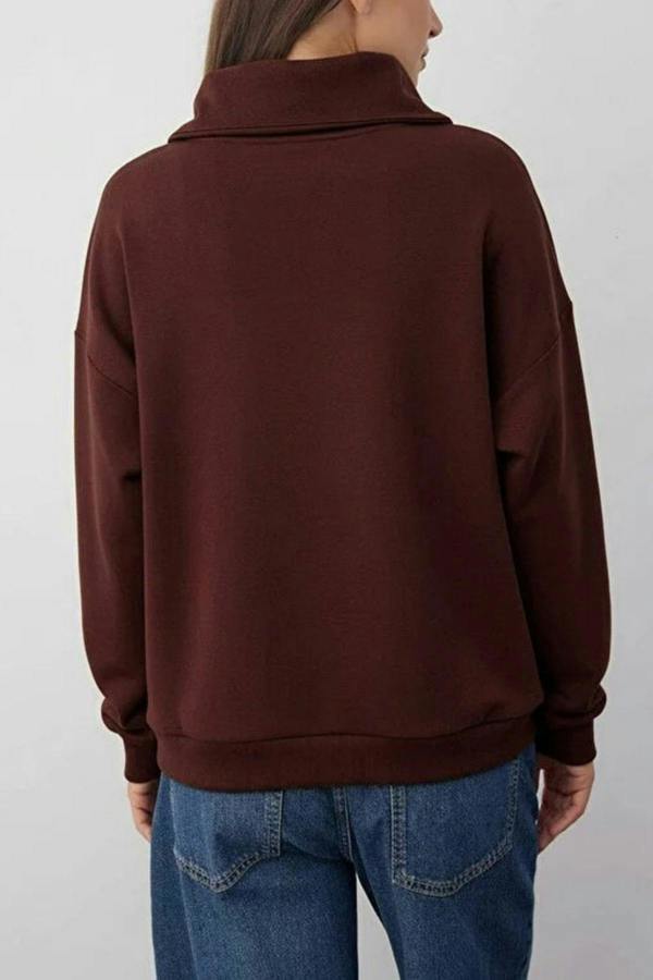 WOVCOR Polo Neck Knit Sweatshirt