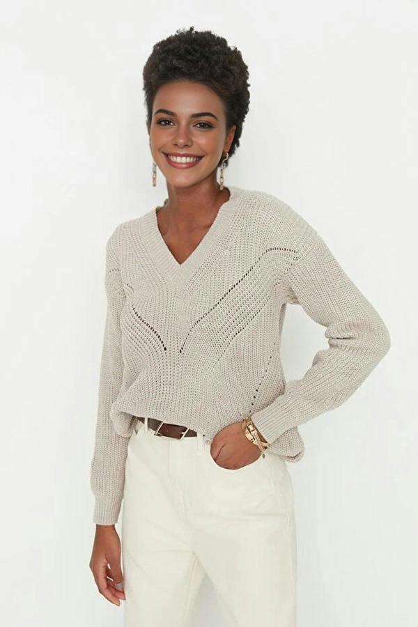 WOVCOR Openwork V-Neck Knit Sweater