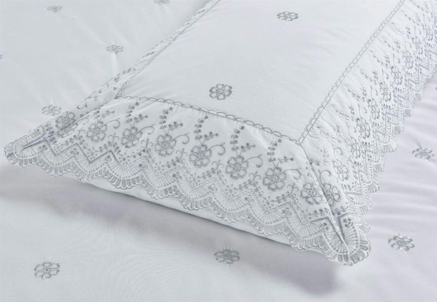 Gabrielle White/Silver Bedspread Set 254x254cm