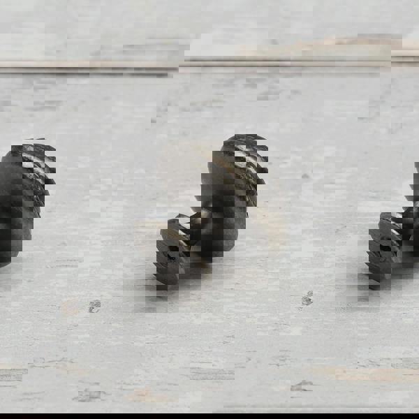 Handle & Home 29mm Antique Pewter Knob