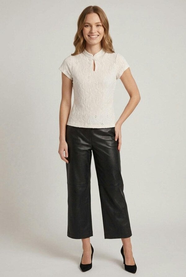 Izabel London Broderie Anglaise Short Sleeve Top