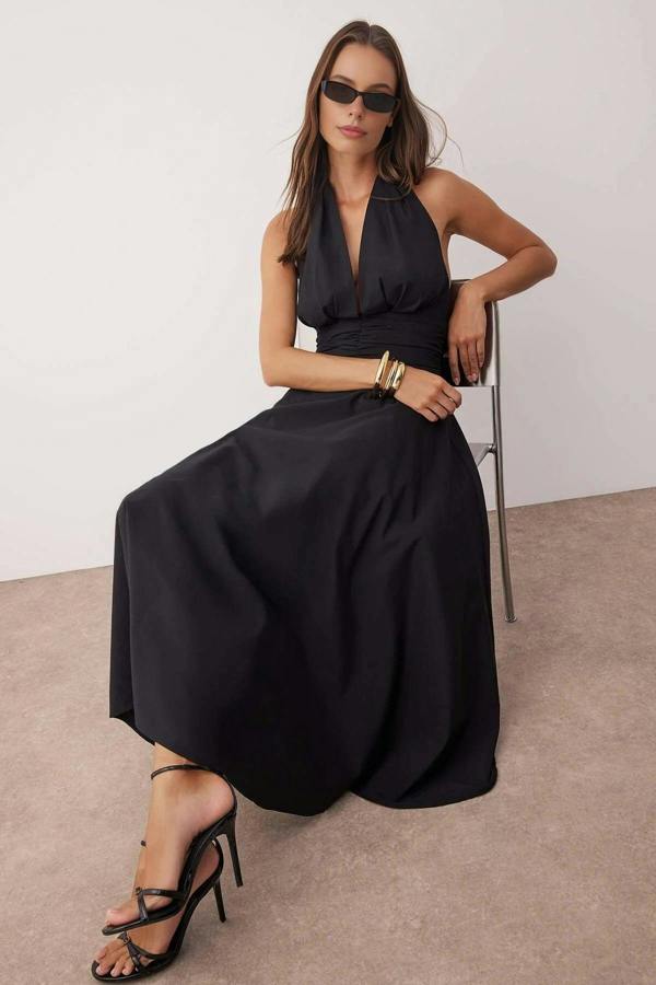WOVCOR Low-Cut Halter Neck Poplin Lined Woven Dress