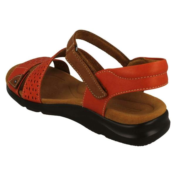 Clarks Ladies Clarks Cut Out Detailed Strappy Wedge Sandals Kitly Way