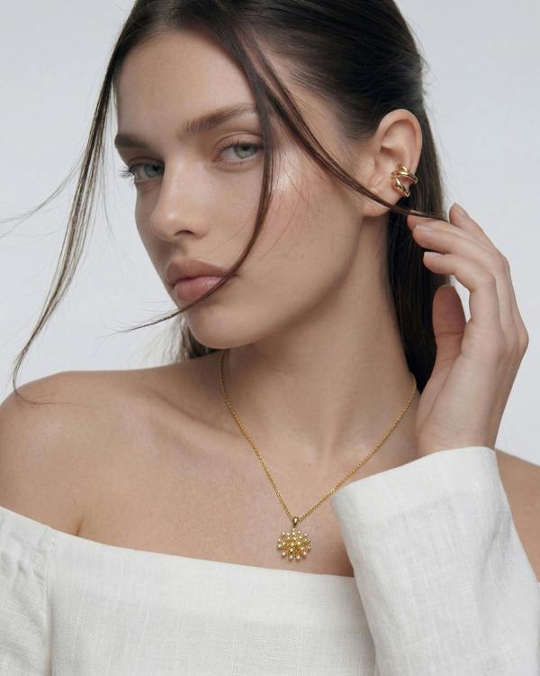 Elk & Bloom 14k Molten Gold Huggie Hoop Ear Cuff