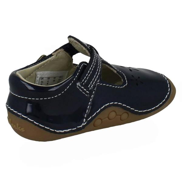 Clarks Infant Girls Clarks Pre-Walking Shoes Tiny Skip