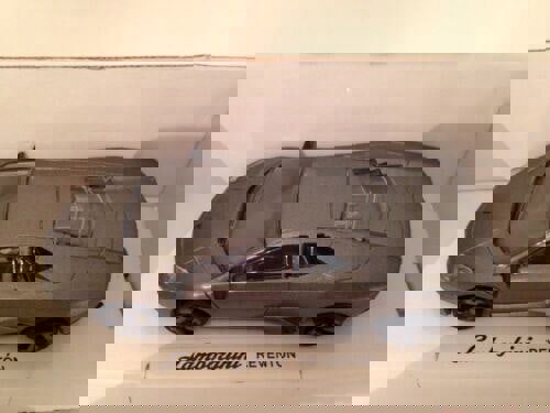 lambourghini reventon grey 1:43 scale rastar 34900 new