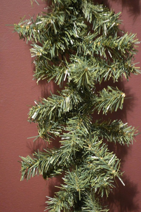 Samuel Alexander Pack of 4 x 2.7m (9ft) x 20cm Canadian Pine Christmas Garland Plain Green