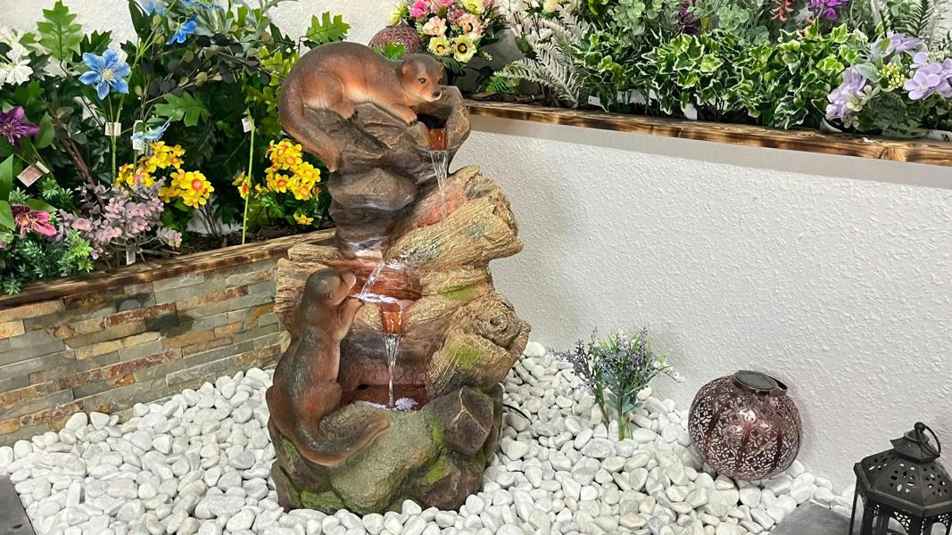 Tranquillity Water Features Curious Otters Animal Animal Fountain Water Feature